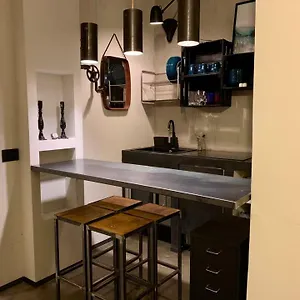  Apartment Fra Storia E Modernita Italy